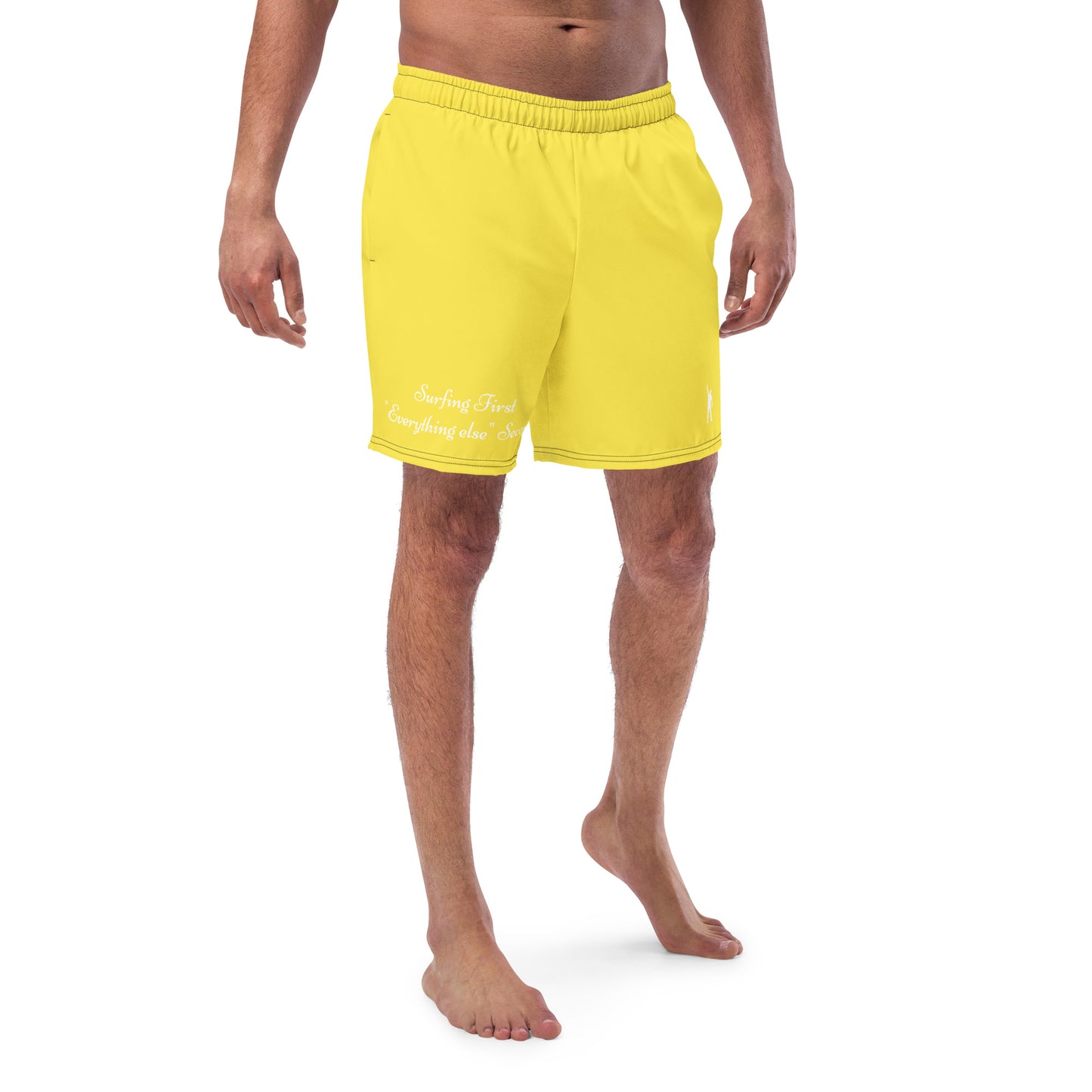 "Surfing First" - Gelbe Herrn Badehose für Surfer
