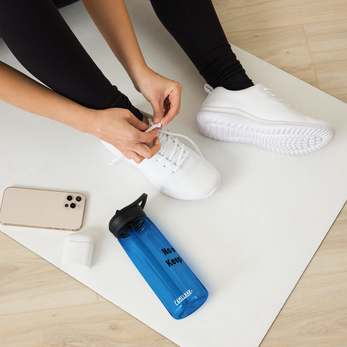 "No excuses Kepp Working" - Sport-Trinkflasche